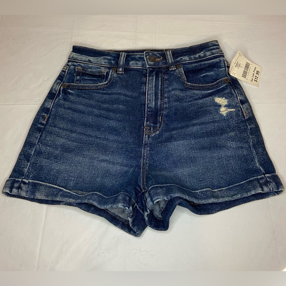 American Eagle Highest Rise Mom Short - Stretch